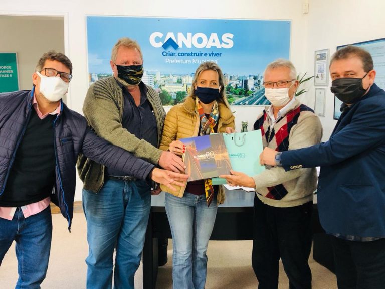 Busato recebe presidente da Federasul Simone Leite