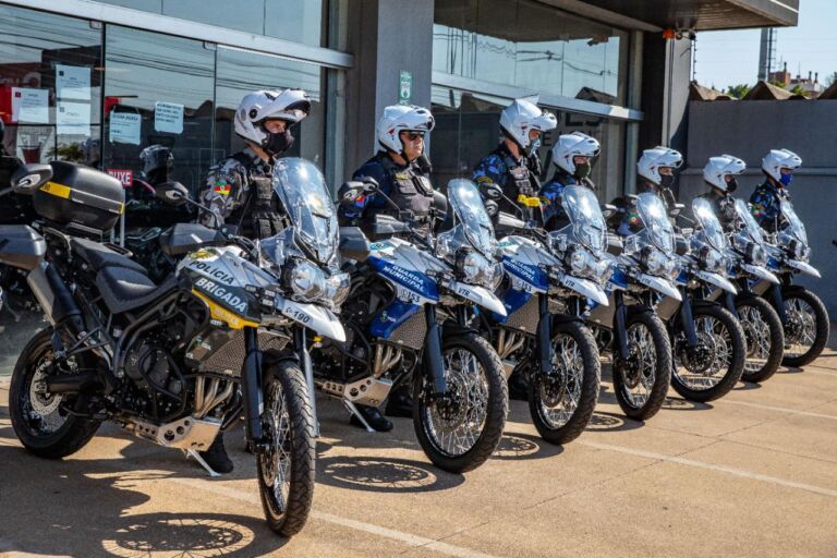 Guarda Municipal e Brigada Militar recebem 12 novas motos da prefeitura