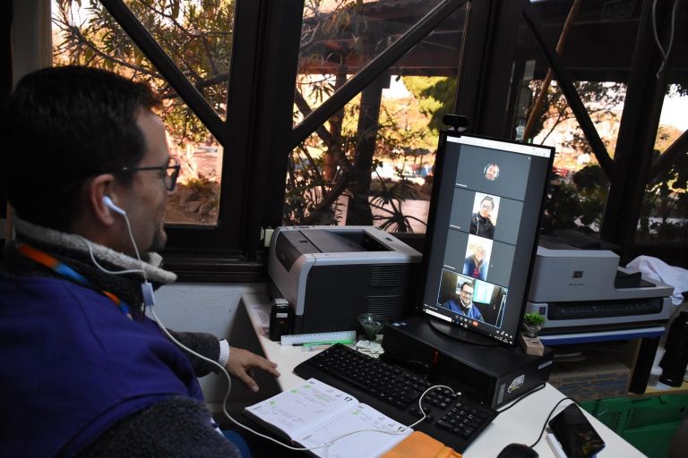 REUNIÃO PLANEJA INSTALAÇÃO DE TOTEM DE AUTOATENDIMENTO DA CORSAN EM IMBÉ