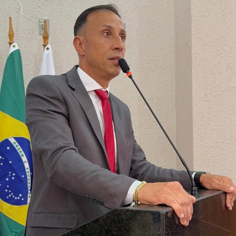 Clebes Mendes é eleito presidente da Câmara de Gravataí