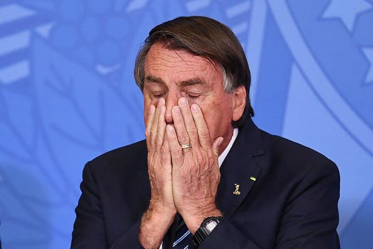 Bolsonaro impedido de ir à posse de Trump, amanhã