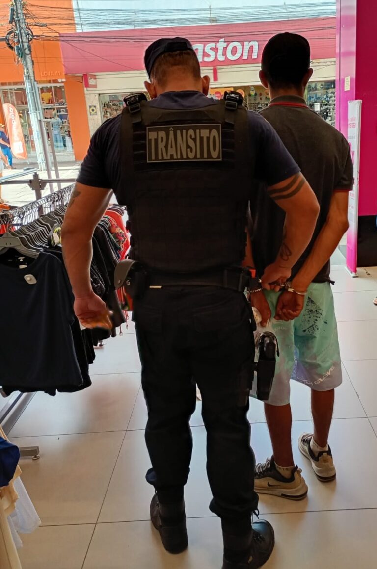 Homem é preso em flagrante por furto no Centro de Canoas