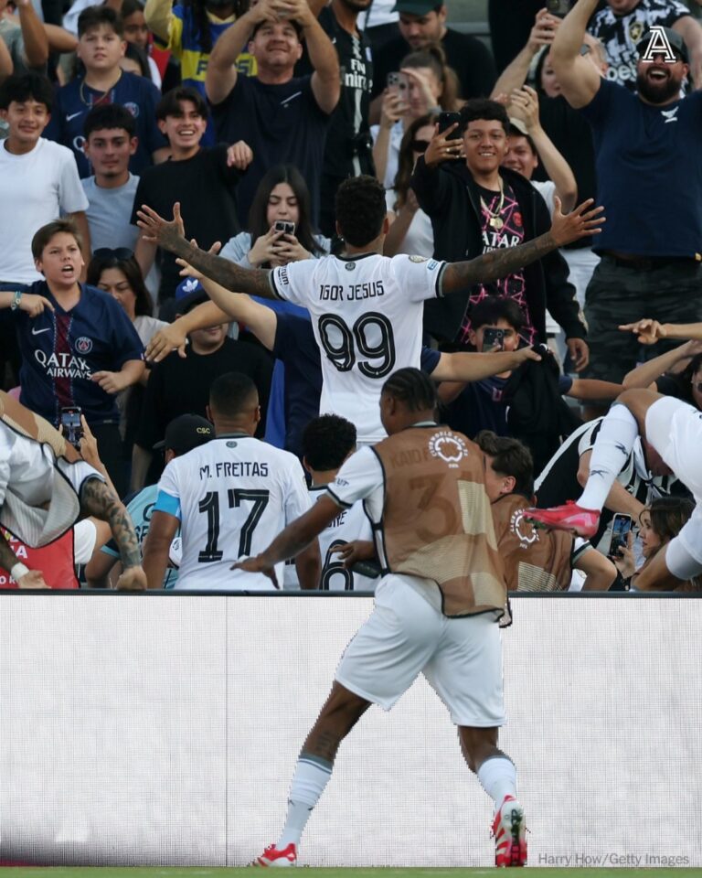 Botafogo faz história e vence o PSG com atuação de gala no Mundial de Clubes