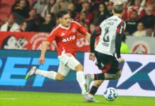 Internacional joga o ano diante do Flamengo e precisa mudar escrita do confronto para avançar