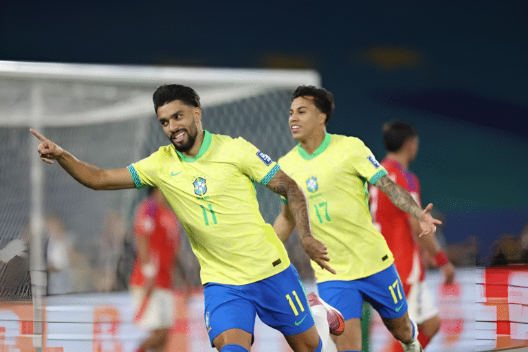 Brasil bate o Chile por 3 a 0 no Maracanã e consolida vice-liderança nas Eliminatórias