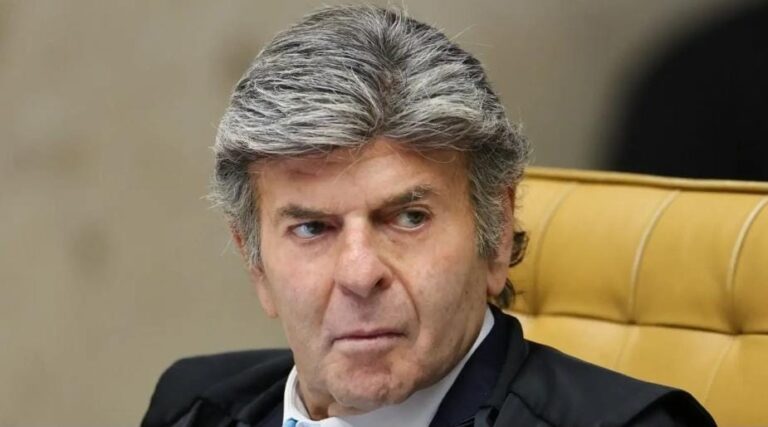 Peso da decisão: Como a revisão de Fux afeta o futuro da condenação de Bolsonaro