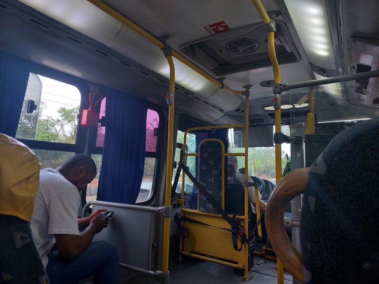 Acidente revela falhas no transporte público e a pressa em culpar vítimas