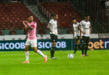 Mudança de esquema e de atitude dão a vitória ao Inter