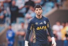 De vilão a protagonista: Tiago Volpi merece seguir como titular do Grêmio em 2026