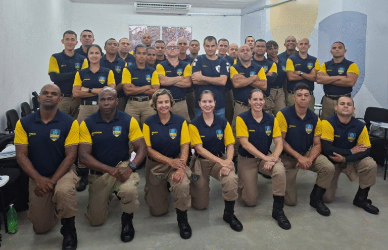 Guarda Municipal de Gravataí ministra capacitação para unidade de elite da GM do Rio de Janeiro