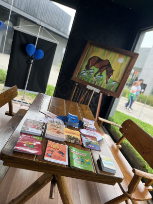 Feira do Livro de Gravataí une cultura, educação e saúde em programação diversificada até domingo