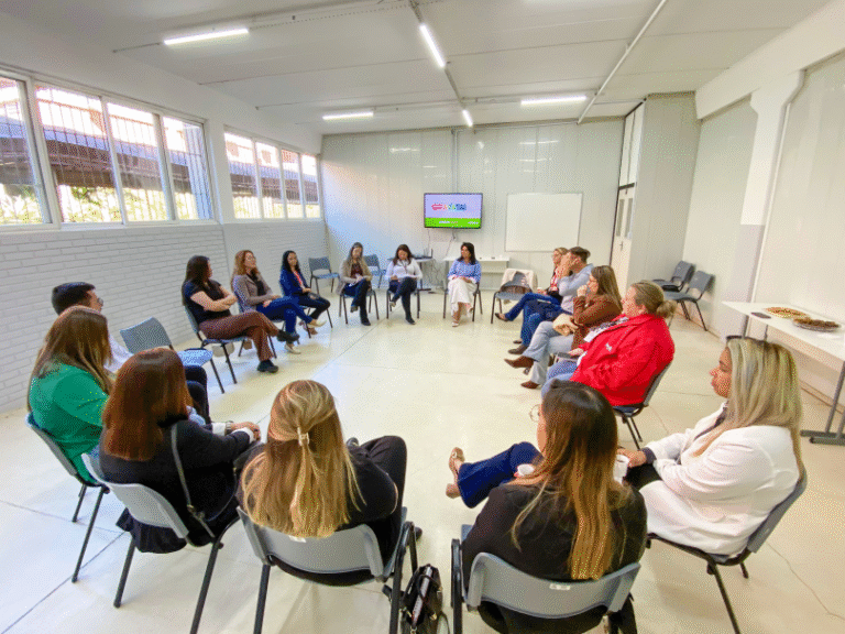 Secretaria de Desenvolvimento Humano de Gravataí realiza reunião com empresas para aprimorar Feira da Empregabilidade