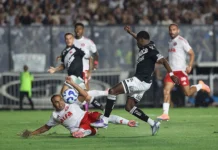 Inter vive noite fatídica, é goleado e volta a flertar com o rebaixamento no Brasileirão