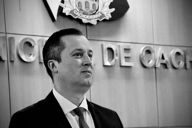 Cassação e choro tardio: o Judiciário não é babá de prefeito acuado