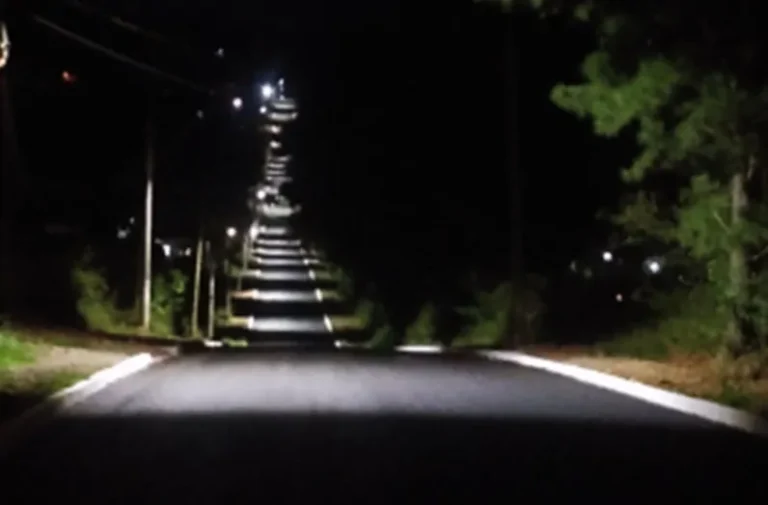 Prefeitura de Gravataí entrega pavimentação da rua El Cadiz no bairro Cadiz