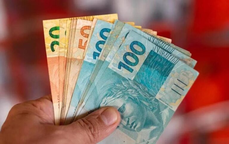 Reajuste do salário mínimo que visa garantir os direitos sem comprometer investimentos