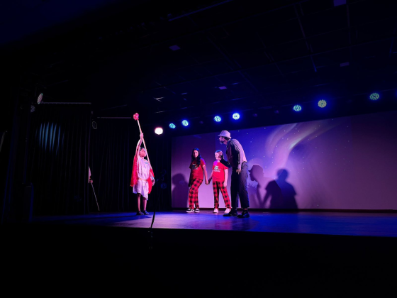 Oficinas Culturais encerram o ano com espetáculos natalinos no novo CineTeatro Municipal