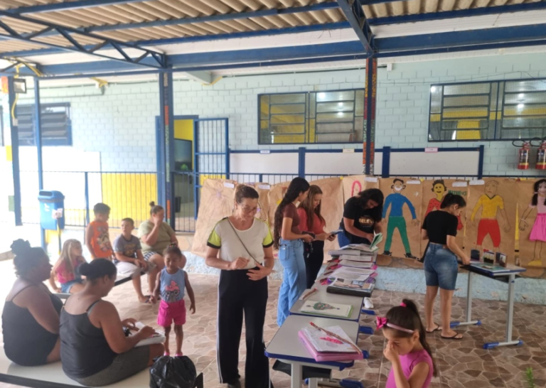 Turma do Pré I da Escola Santa Madalena encerra ano letivo com participação das famílias