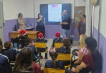 Emef Bilíngue para Surdos lança primeira edição de sua Revista Digital