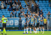 Marlon se machuca feio e vira preocupação após vitória do Grêmio