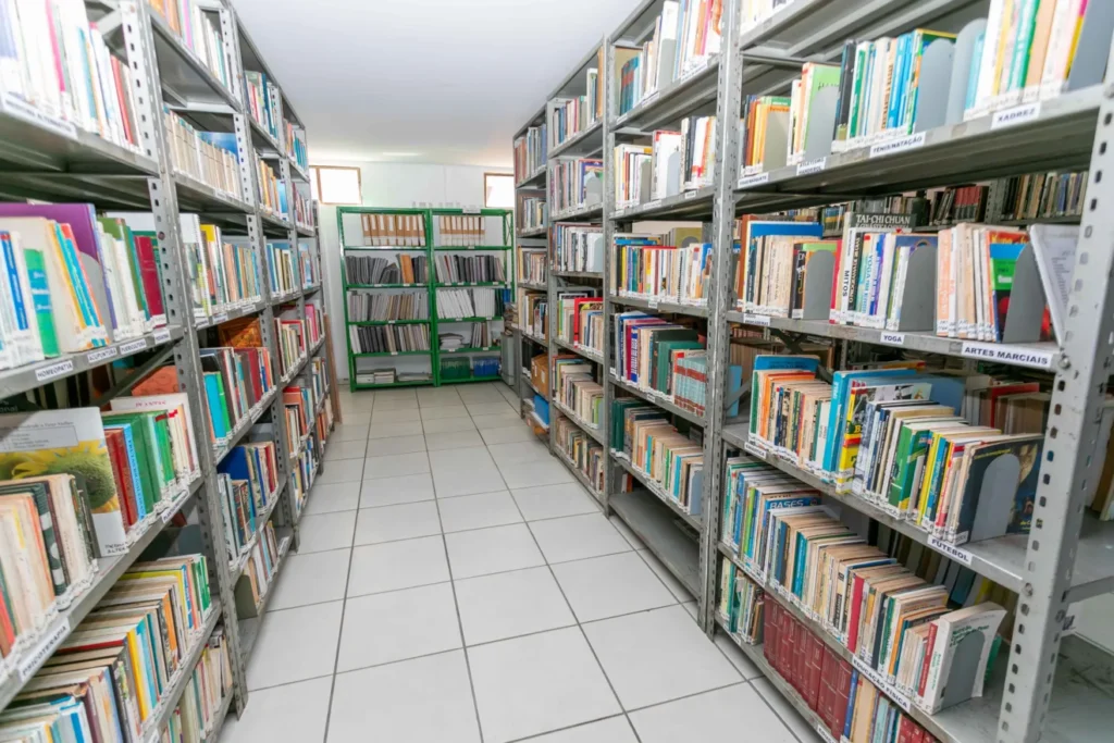 Biblioteca de Canoas promove programação gratuita de férias para crianças de até 10 anos
