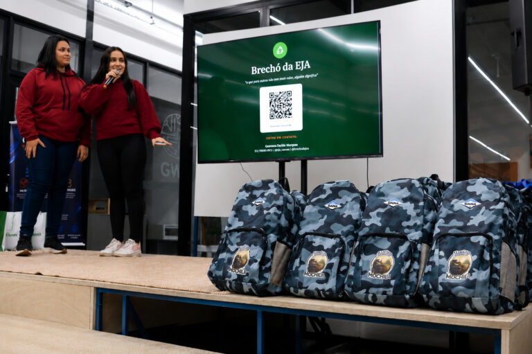 Estudantes da EJA de Gravataí recebem premiação por projetos inovadores