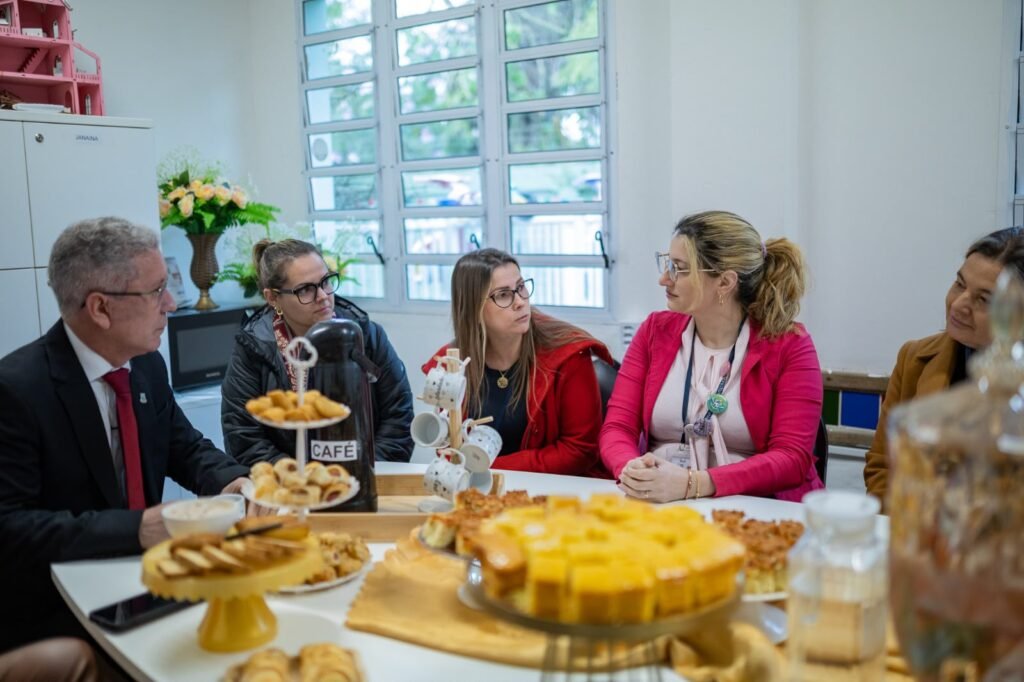 Café com Prefeito aproxima Prefeitura das escolas de Educação Infantil de Canoas
